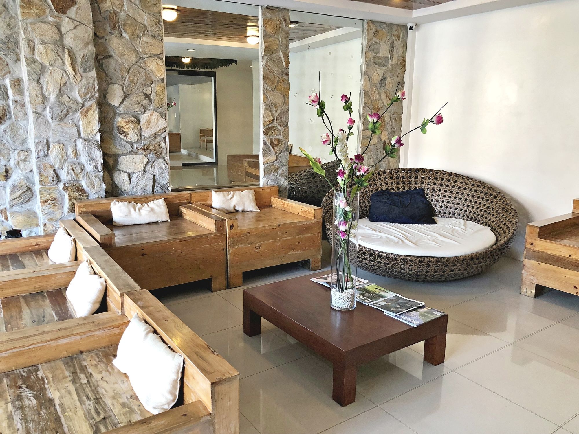 Daj Suites Boutique Hotel Tagaytay City Exteriér fotografie